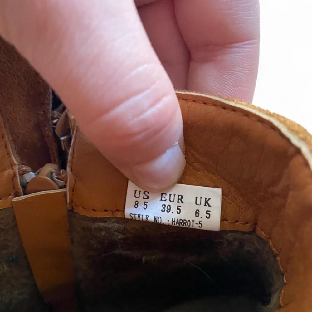 Dream Pairs Ankle Booties size 8.5 Brown